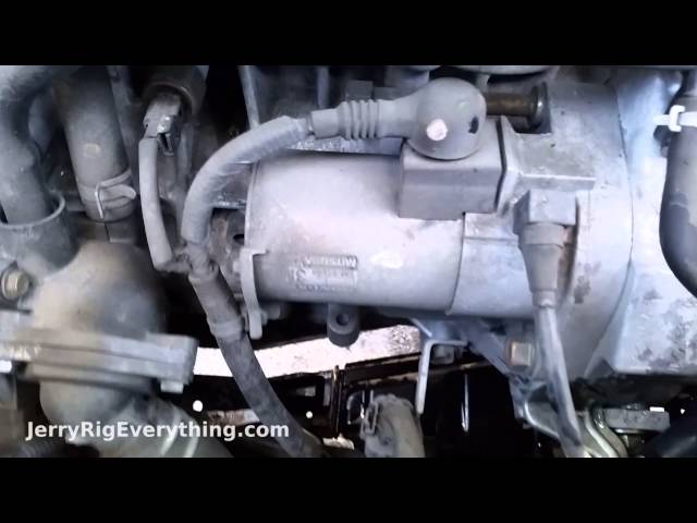 02-'06 Honda CR-V Starter Motor Removal 
