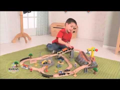 Video: Adorabilul Set De Trenuri Sandbox Tracks Primește O Expansiune Gratuită Pe Teme Suburbane