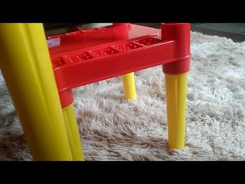 Vídeo: Mesa Infantil Com Cadeira (62 Fotos): As Vantagens De Uma Mesa De Crescimento Infantil, Como Escolher Uma Mesa De Plástico Infantil De Cavalete, Suas Dimensões