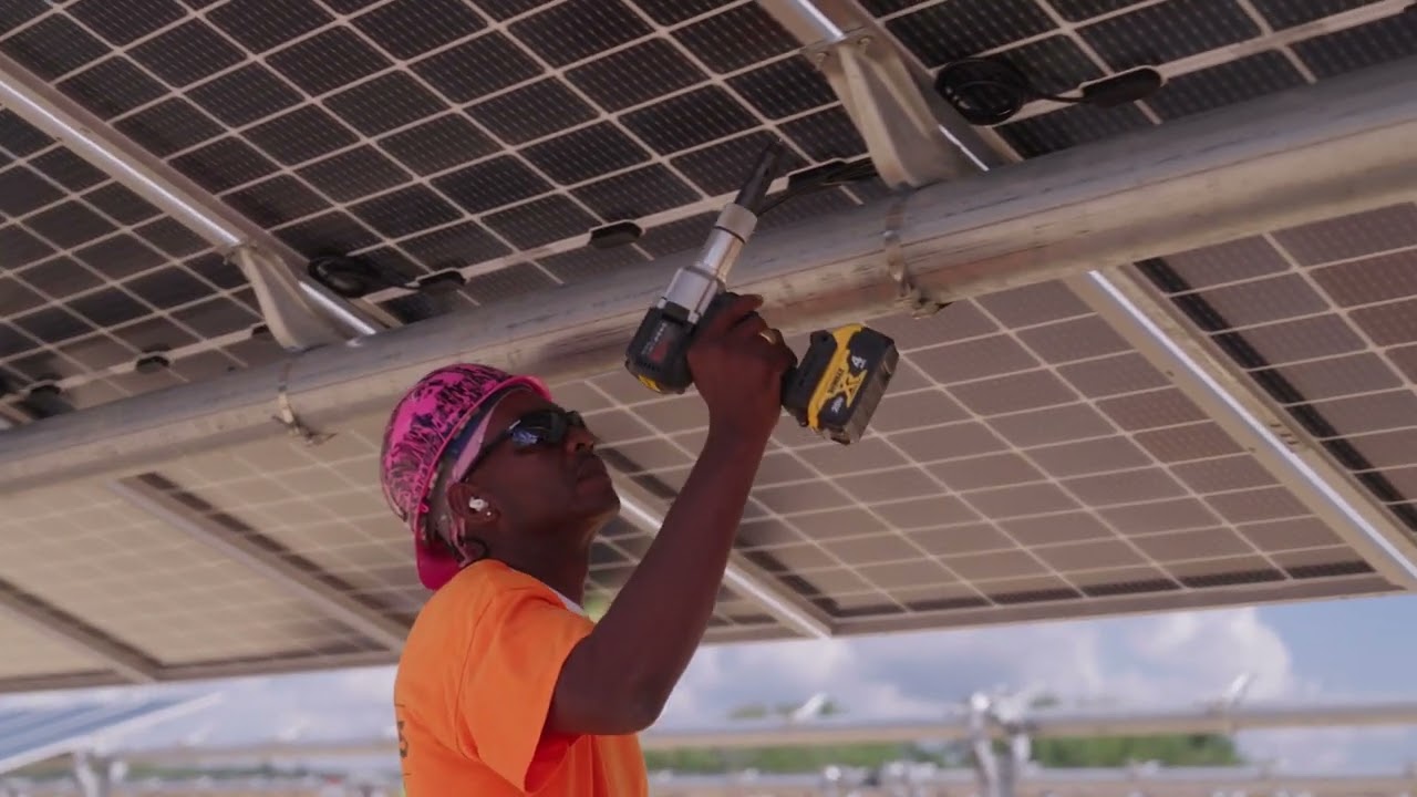 How Does A Community Solar Subscription Work?