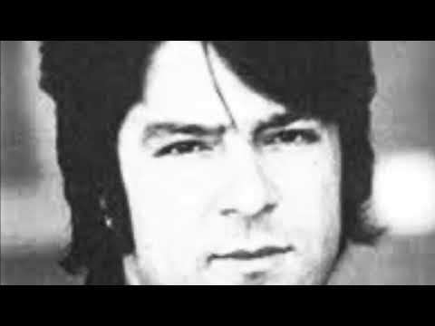 Merawi Az Mann O Labreze Feghanam L A Humble Tribute To Afghan Legend Ahmad Zahir