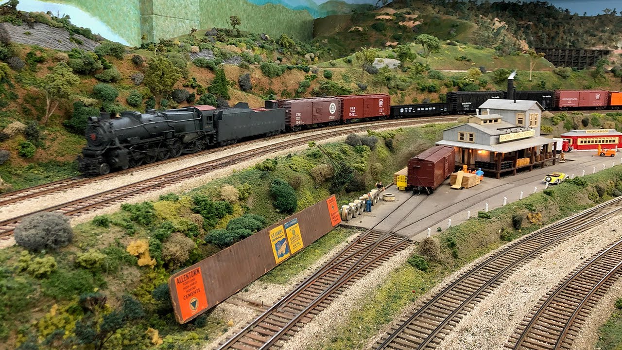 Exploring three train layouts - Two-Rail O, Three-Rail O, and HO | RSME ...