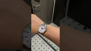 Mondain Automatic No Date 41 Mm Resimi