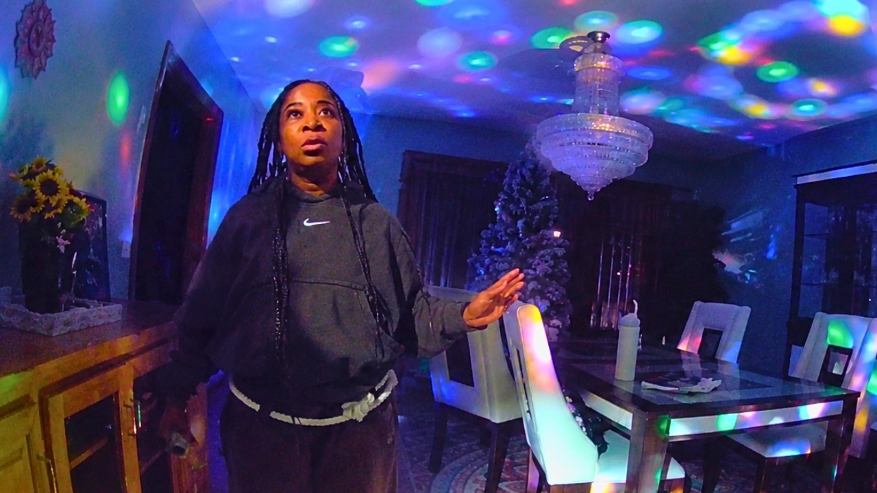 Mom Lets 100 Teens Drink At Her House