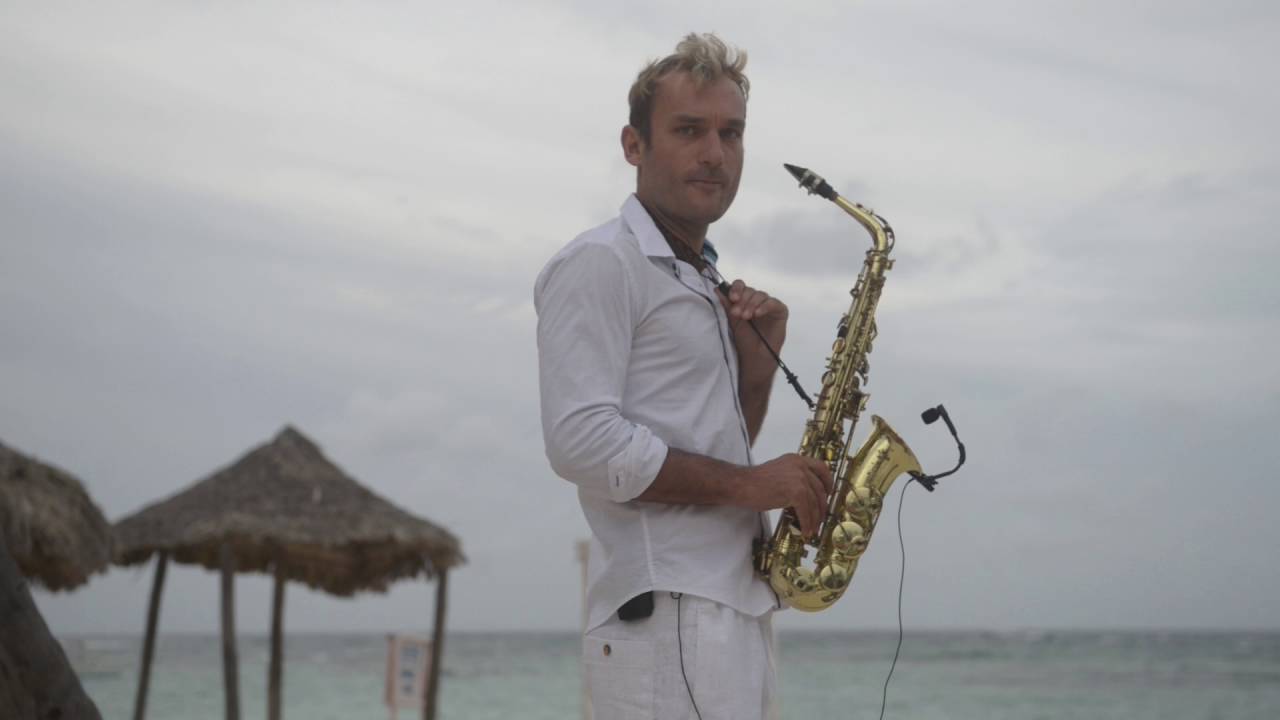 Kukua wedding saxophonist in Punta Cana (Dominican Republic)