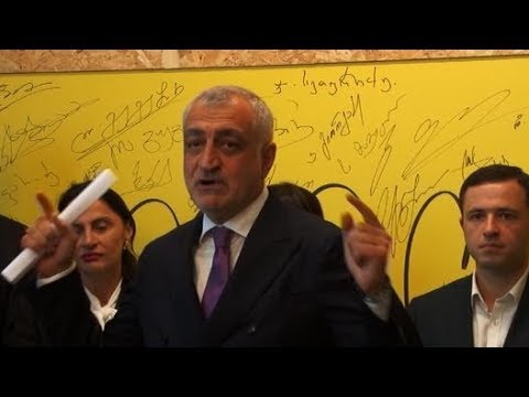 მამუკა ხაზარაძემ „ლელოს“ პირველი 12 წევრი წარადგინა