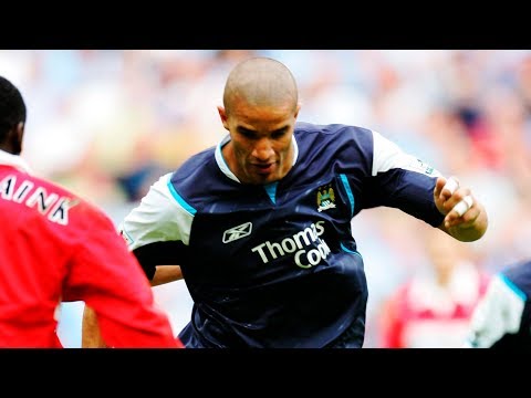 The time David James went up front for Man City... - The time David James went up front for Man City...