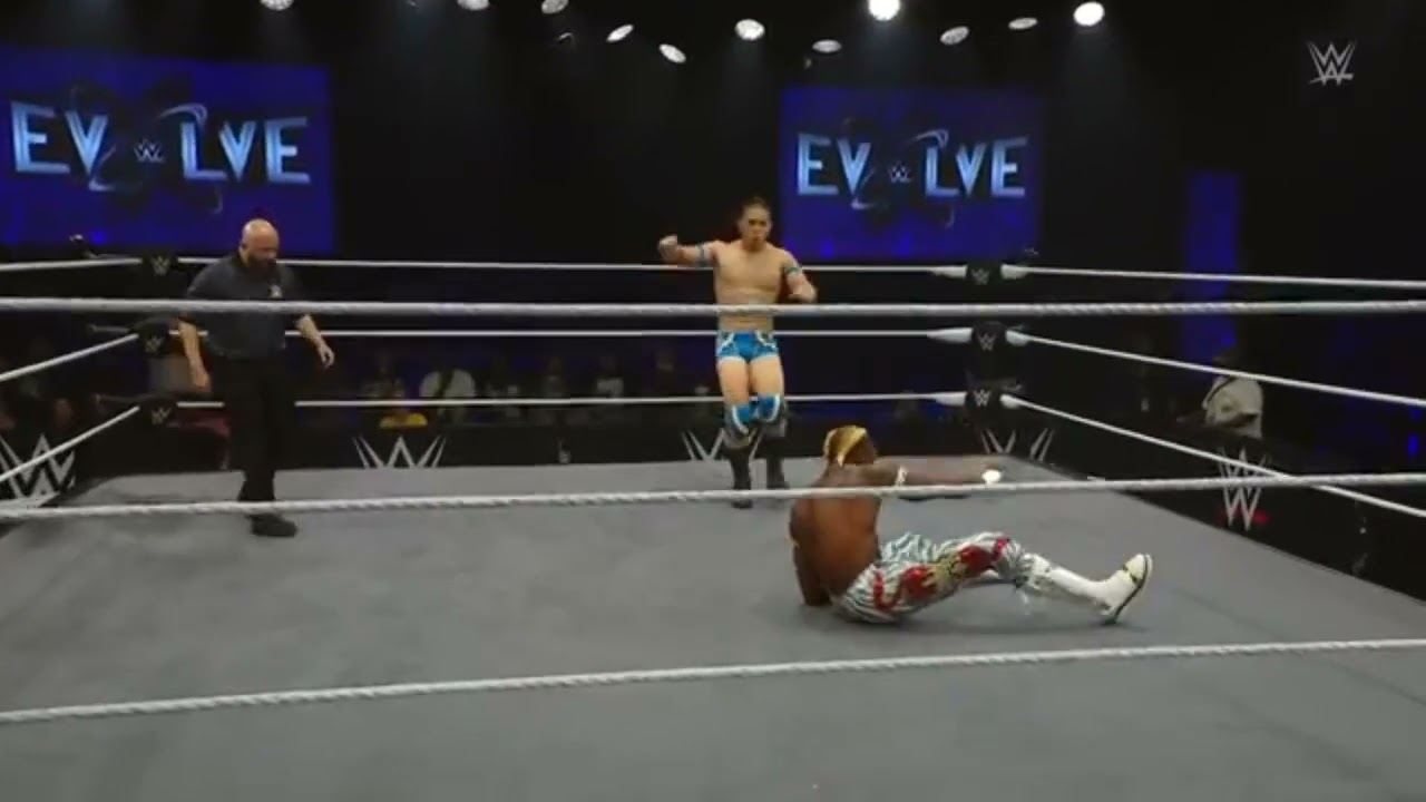 Dante Chen - Shoulder Block & Basement Dropkick