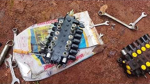 jcb 3dx machine valve block changing