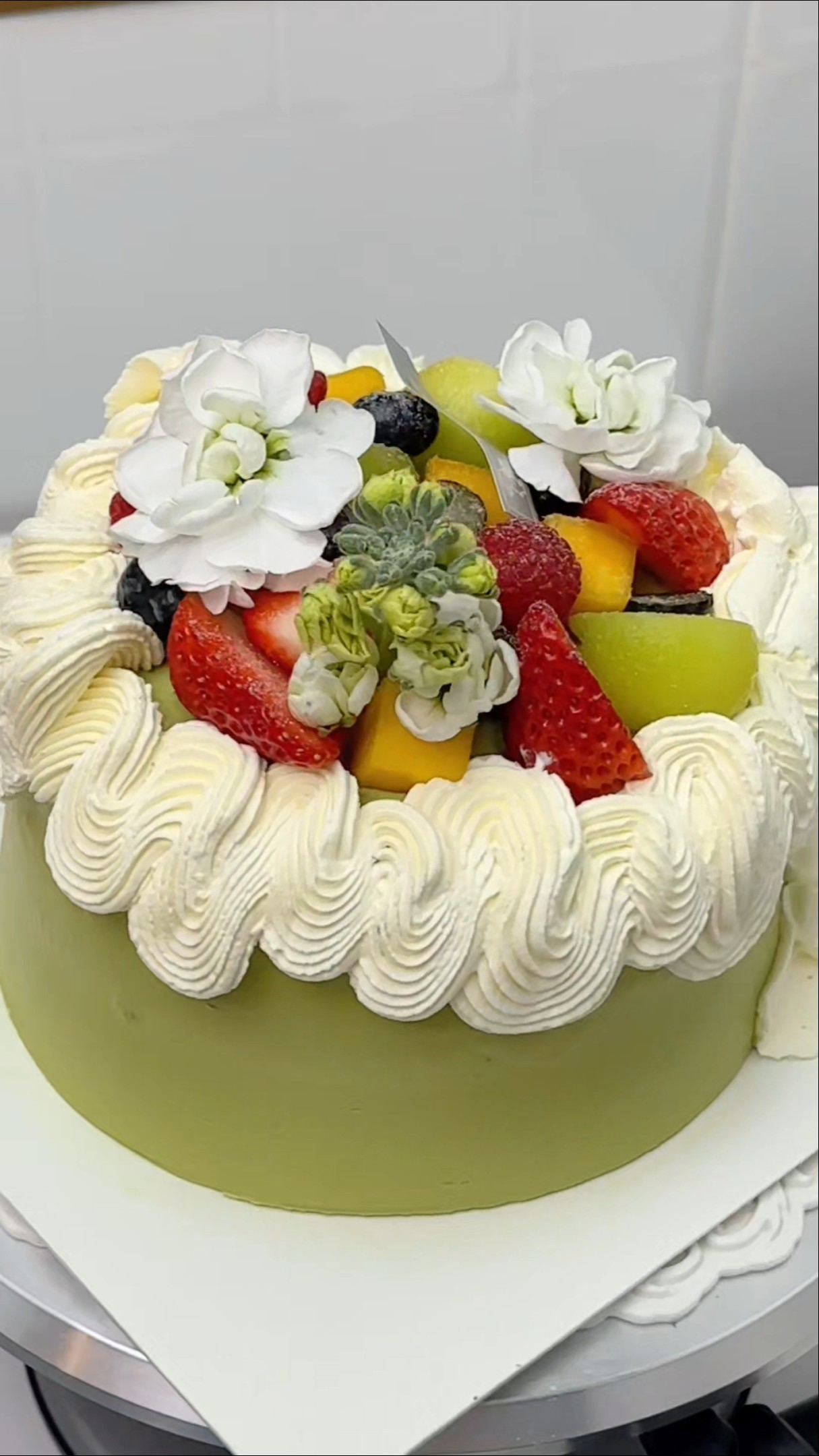 Daily life of bakers Cake tutorials Healing food  food creators Time and sweetness