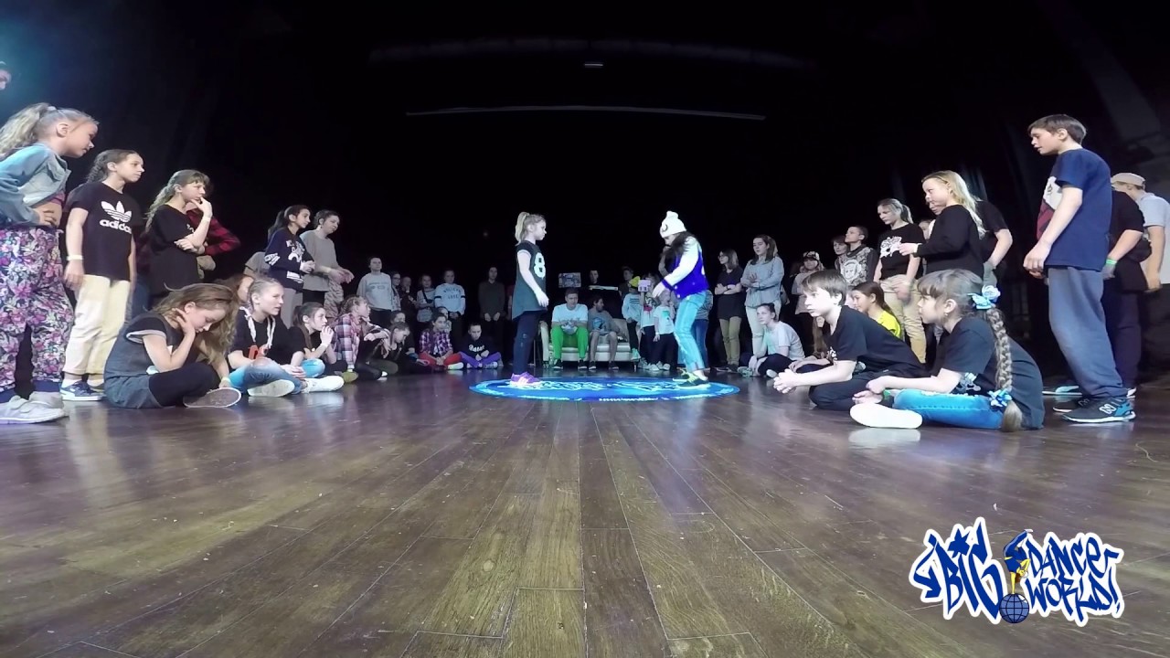 BIG DANCE WORLD 2017 HIP-HOP 1x1 (до 9 лет)  финал за 3 место Алена vs Влада