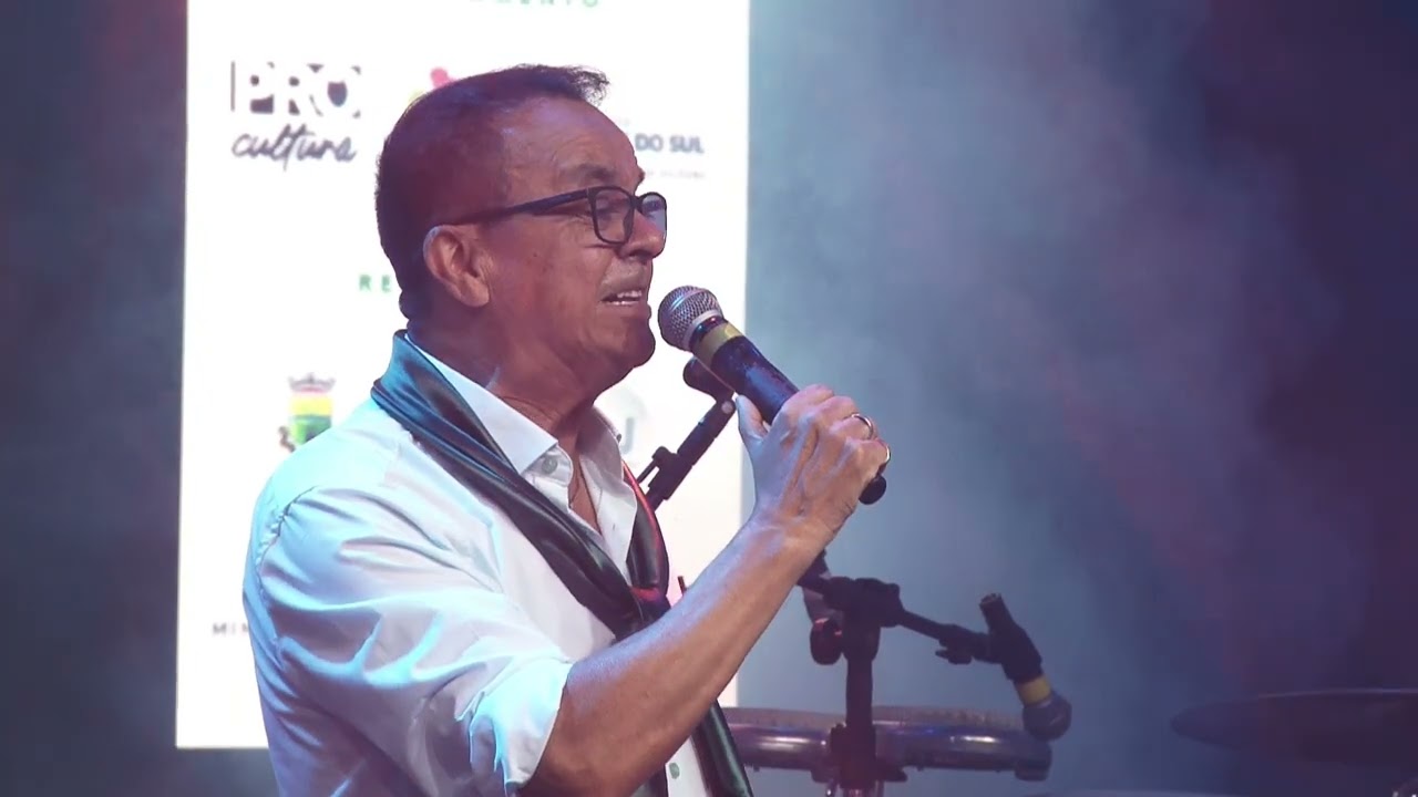 Wilson Paim  na 29º Comparsa da Canção  Nativa de Pinheiro Machado/RS. Parte 01