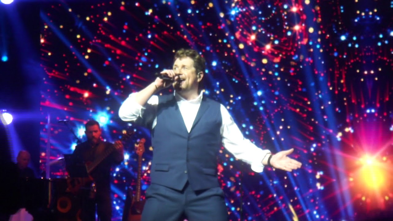 All Dance Together One Step Out Of Time You Can T Stop The Beat Michael Ball London Youtube