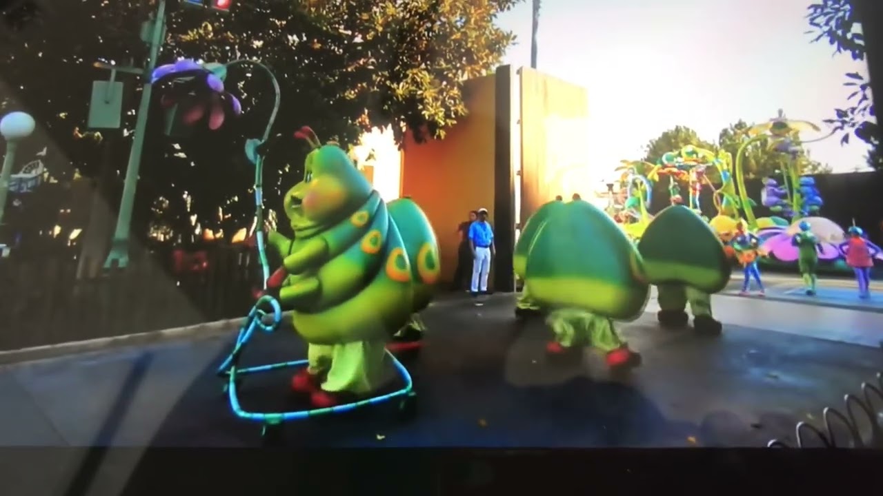 Pixar Play Parade With Lightning McQueen and Mater