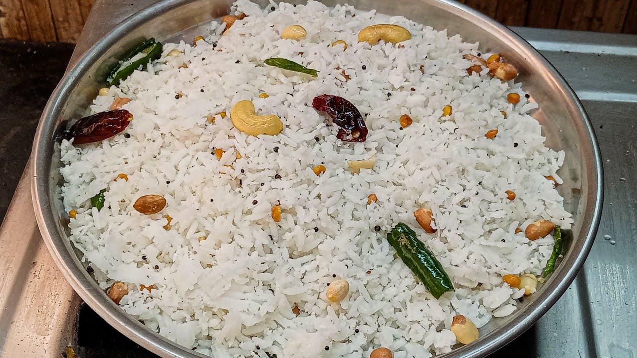 சுவையான ஈஸியான தேங்காய் சாதம் இப்படி செய்ங்க