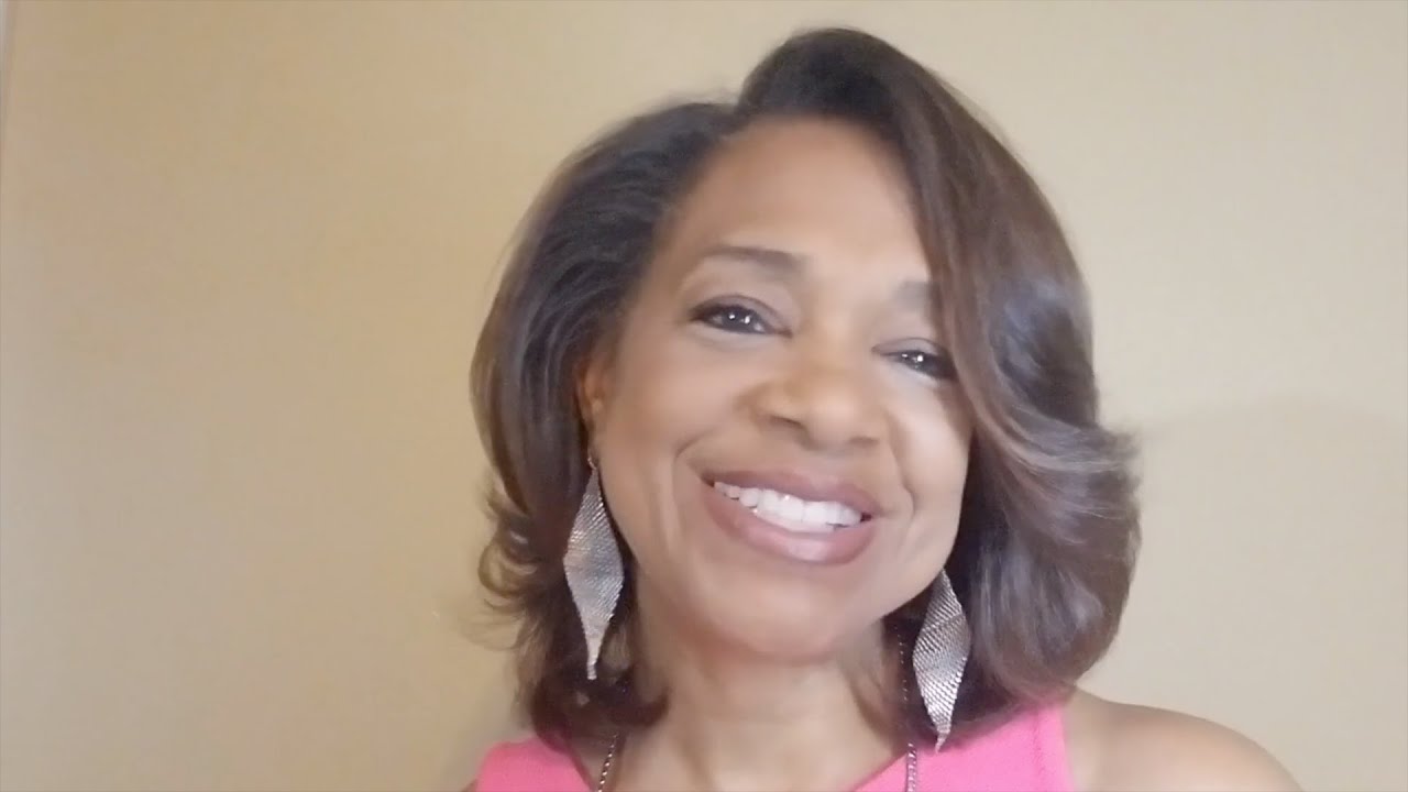 Neora's ProLuxe™️ Hair Care System Adapts & Nourishes All Hair Types