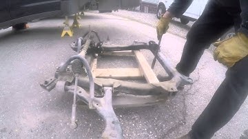 Saturn Vue 2003 VT25E Transmission Removal Part 4