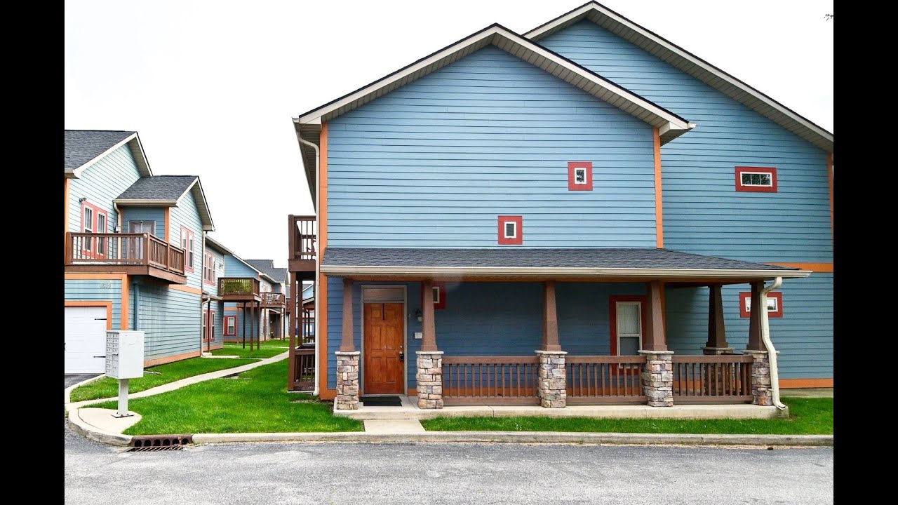 1635 N College Avenue, Unit 4 Indianapolis, IN | MLS# 22043327 | www.callcarpenter.com