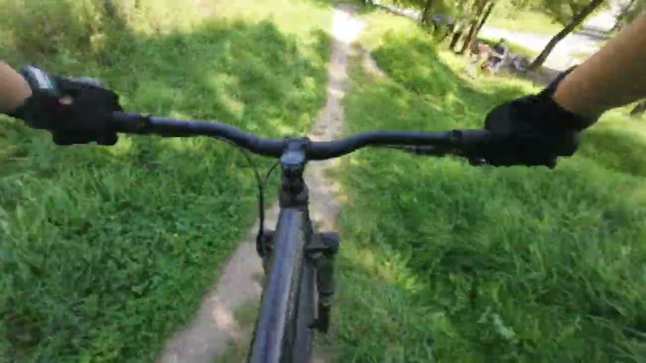 Specialized Demo 8 & Mongoose Fireball Moto