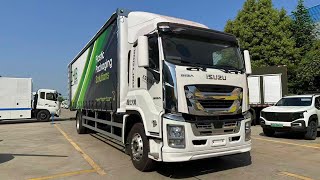 Isuzu GIGA 4 × 2 diesel 13 ton soft tarpaulin truck 240 HP screenshot 4