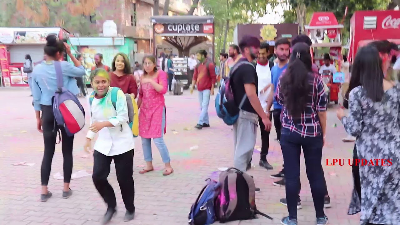 HOLI - Lovley Proffessinal University || LPU || balam mari pichikari version || lpu updates