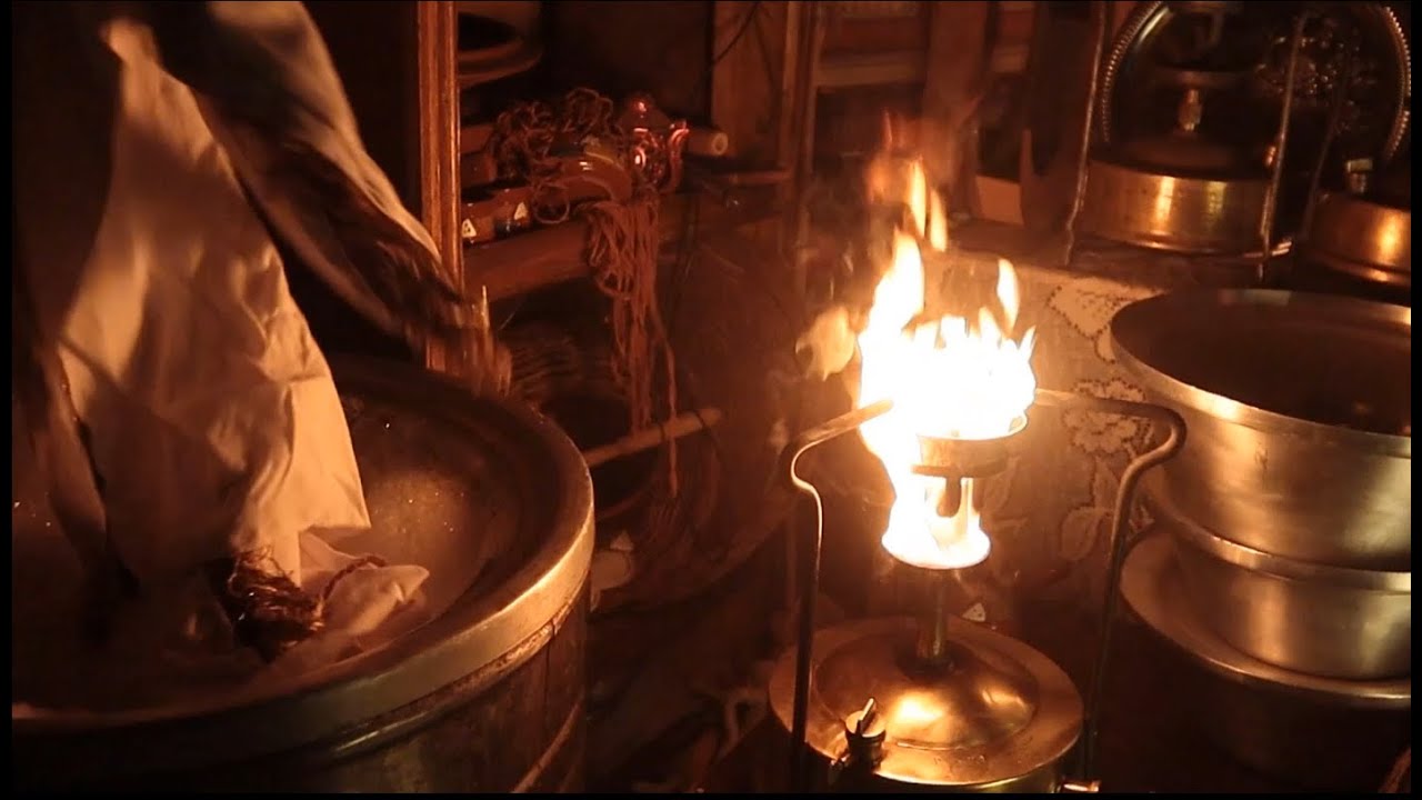 حالة من الحنين العميق مزيج صوت بابور الجاز والغسالة العادية استرخاء وهدوء الماضي  يتحدث