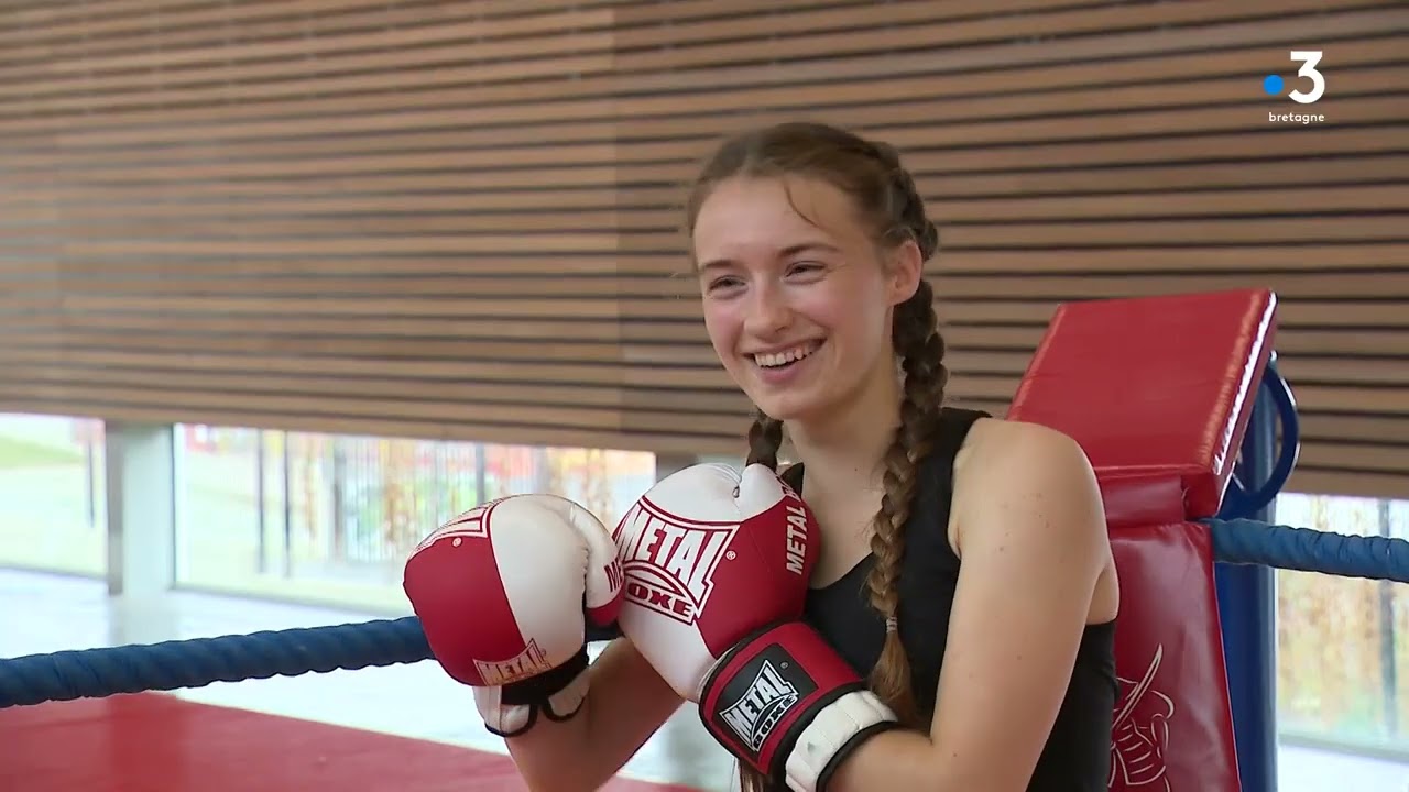 Elise Legros championne de France de boxe YouTube Elise Legros championne de France de boxe YouTube