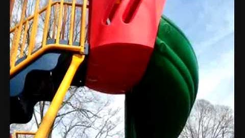 Slide Design Fail:  Static Electricity on the Playground