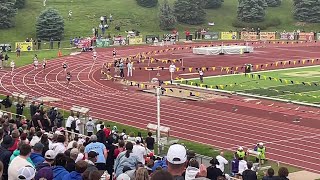 Bellevue West's Jaiya Patillo finishes her 400m race