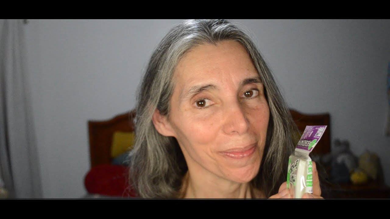 ASMR TIENDA DE ANIIME CON INAUDIBLE Y MOUTHSOUNDS