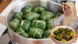 Download Lagu TERUNGKAP! CARA MEMBUAT BUNTIL DAUN SINGKONG ISI TERI YANG BIKIN NAGIH! MP3