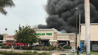 😱DOLLAR TREE ON FIRE 😱/ Fire Department response