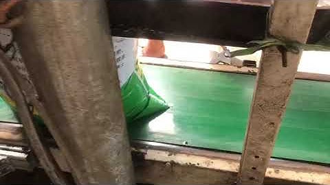 High resolution inkjet printer --date and time UV coding and marking onto fertilizer bag