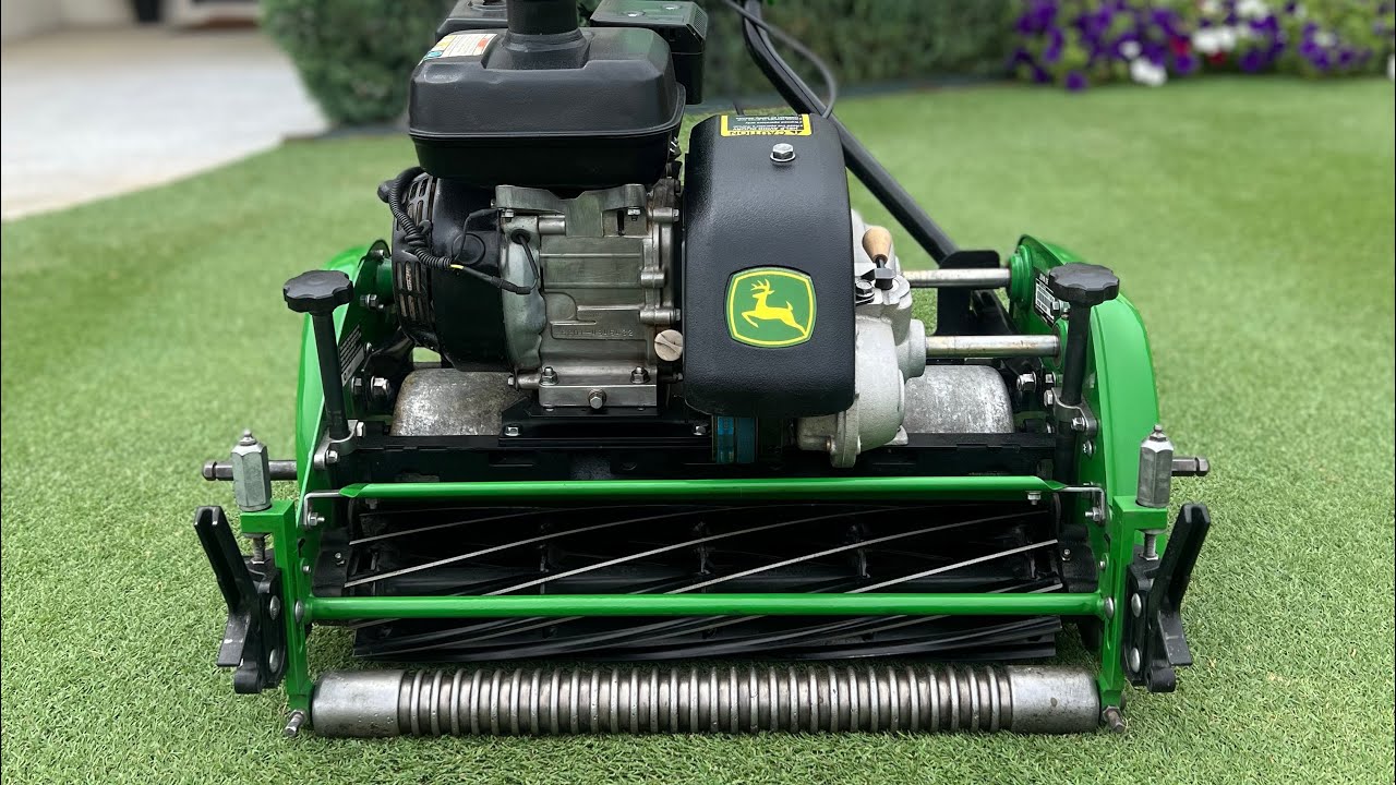 Setting Height of cut on a John Deere Greens mower A/B/C/SL using a homemade height of cut bar.
