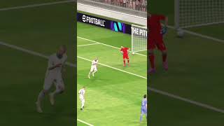 Lewandowski Recreates Fifth Goal In 5 Goals In 9 Mins