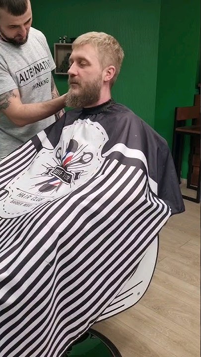 Sam's Barbers, Dublin. Gentlemans club style Barbers. Bespoke kitchen design, Vi