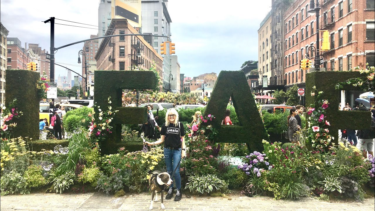 NYC LIVE Leaf Flower Festival 2022 & Walking Meatpacking District New