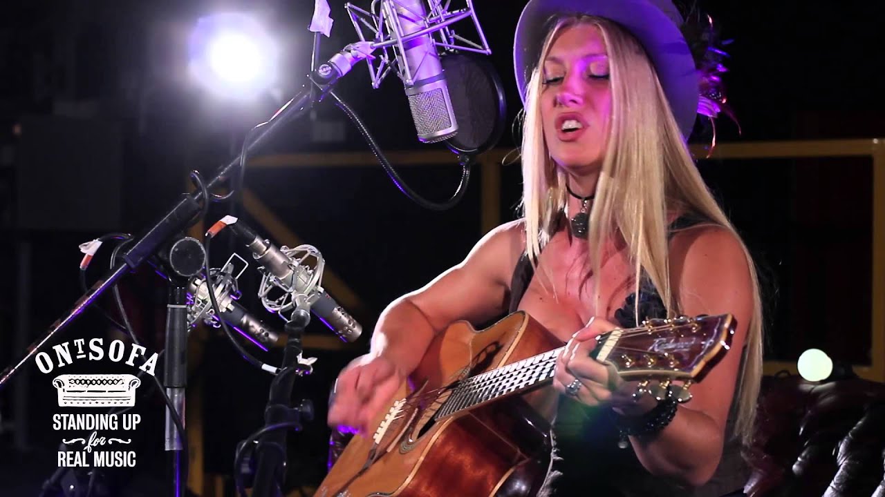 Jilly Riley - Come Together (Beatles Cover) - Ont Sofa Prime Sessions