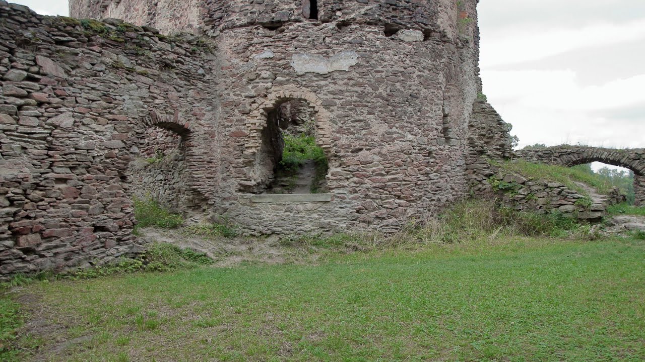 ŚWIECIE - Zamek MIECZ z XIV wieku | Odbudowa