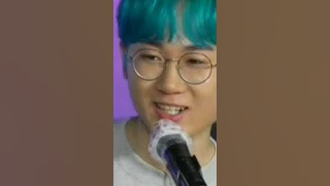 Jk imitating jimin boy with luv 💜.