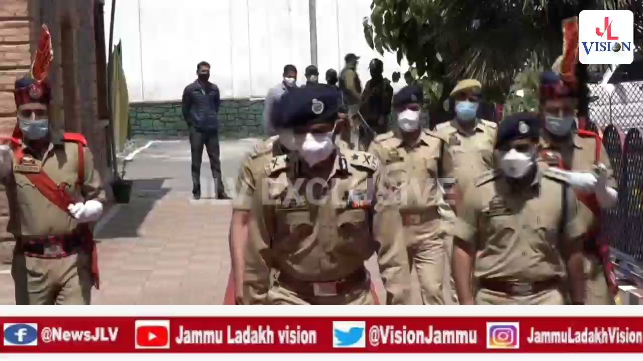 JKP following directions of Home Ministry today took the anti-terrorism pledge at DPL Srinagar