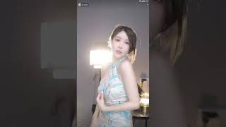 迷人的黎闪电20221108072715