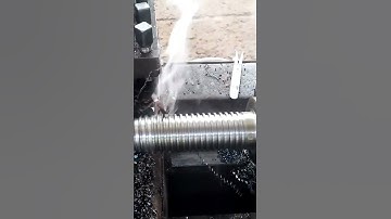 making squre thread on lathe machine. #knowlage #cnc #machinary #automobile #machinemachine