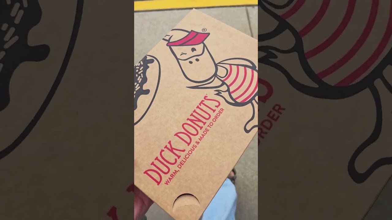 Free Coffee with Donuts in Dayton Ohio ☕🍩 | Duck Donuts Carpool Special