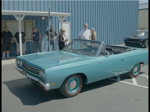 MILLION-DOLLAR HEMI ROAD RUNNER IS THE ONLY ONE IN THE WORLD MADE
