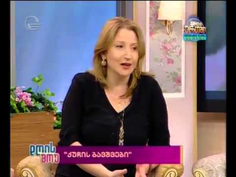 'ვარკეთილის მეტროსთან ქალს მკვდარი ჩვილი უჭირავს ხელში   '