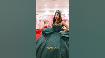 #CindyLouWho in a #Quince dress!❤️🎄 #Moda2000 #quincedress #quinceañera