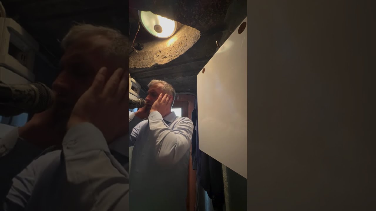 Dursun Şahin - öğle ezanı[canlı çekim]