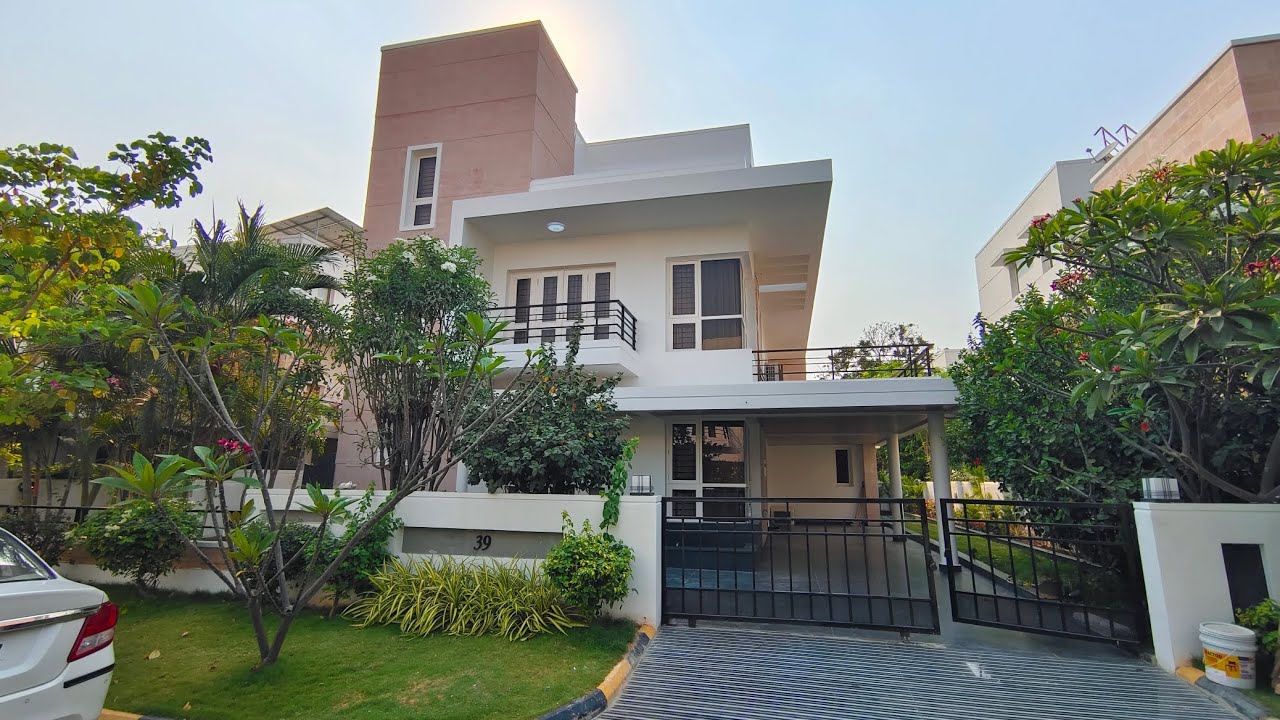 5 BHK TRIPLEX FURNISHED GATED COMMUNITY VILLA FOR SALE NALLAGANDLA