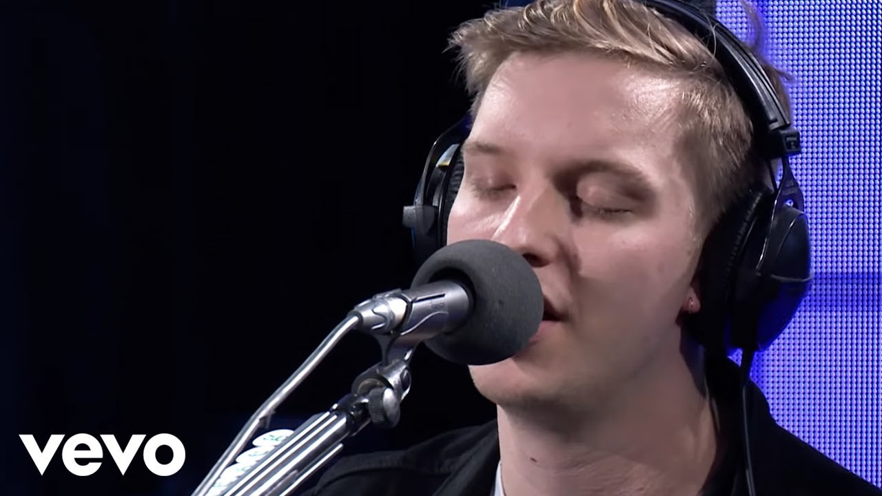George Ezra – Hold My Girl in the Live Lounge